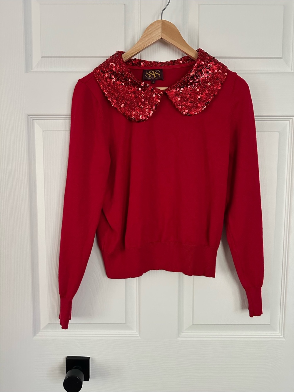 Sequin Peter Pan Collar Crewneck Sweater in Red by SSYS - Picture 4 of 4